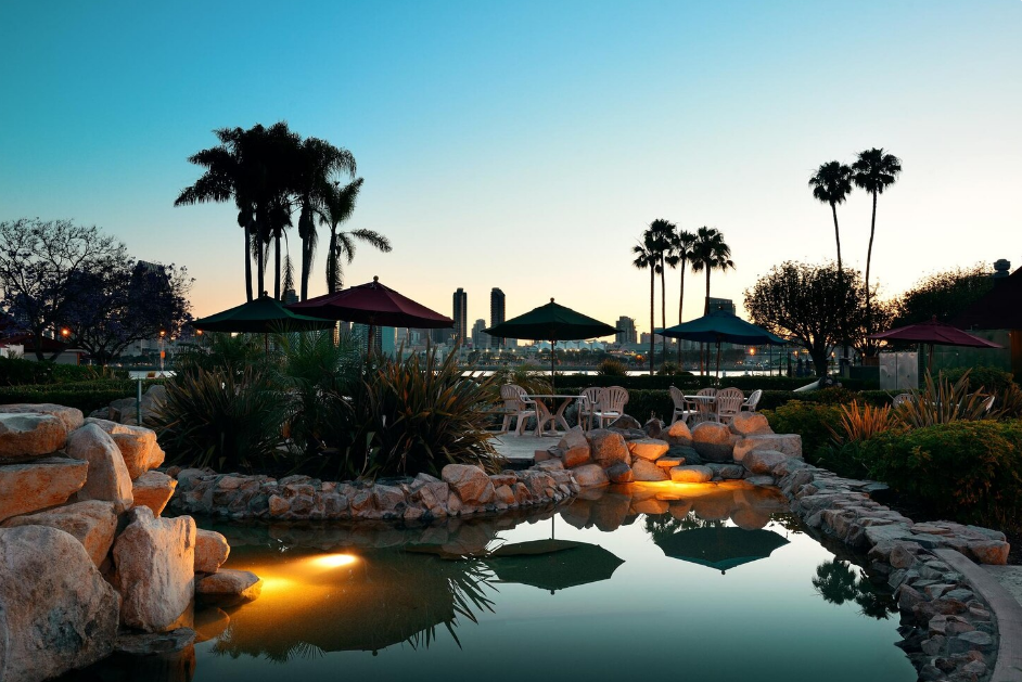 SLS Las Vegas, a Tribute Portfolio Resort: A Complete Guide for Travelers SLS Las Vegas, a Tribute Portfolio Resort: A Complete Guide for Travelers